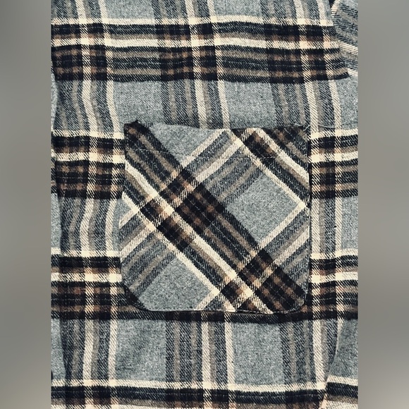 NWT Oversized Lazy Day Flannel Shirt - Picture 9 of 12